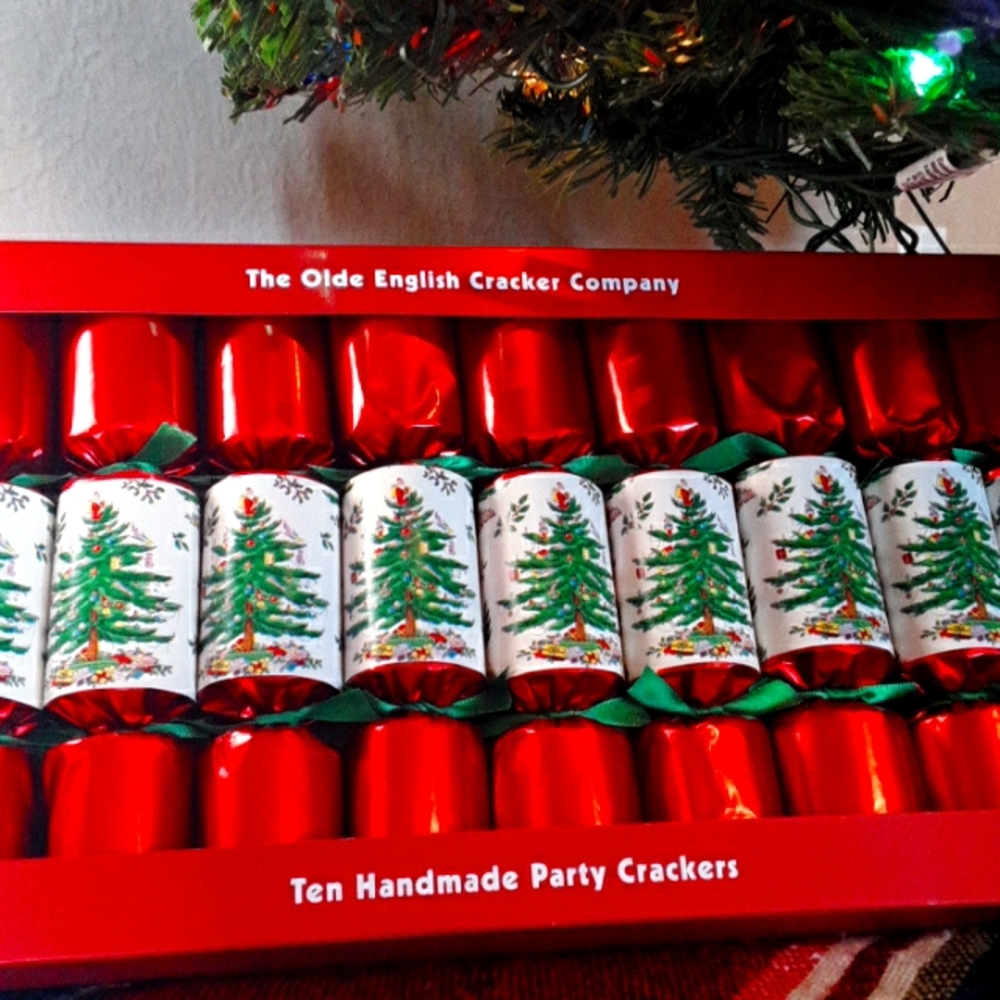 Olde English Cracker Company Handmade Christmas Crackers Poppers Spode, 10 Pack